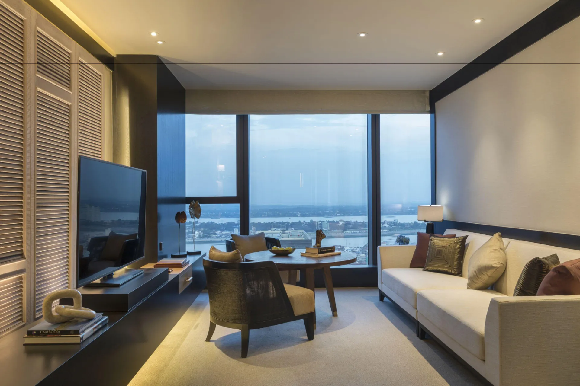 Rosewood Phnom Penh Luxury Suite Cambodia - Premium Southeast Asia Golf Tours 2026