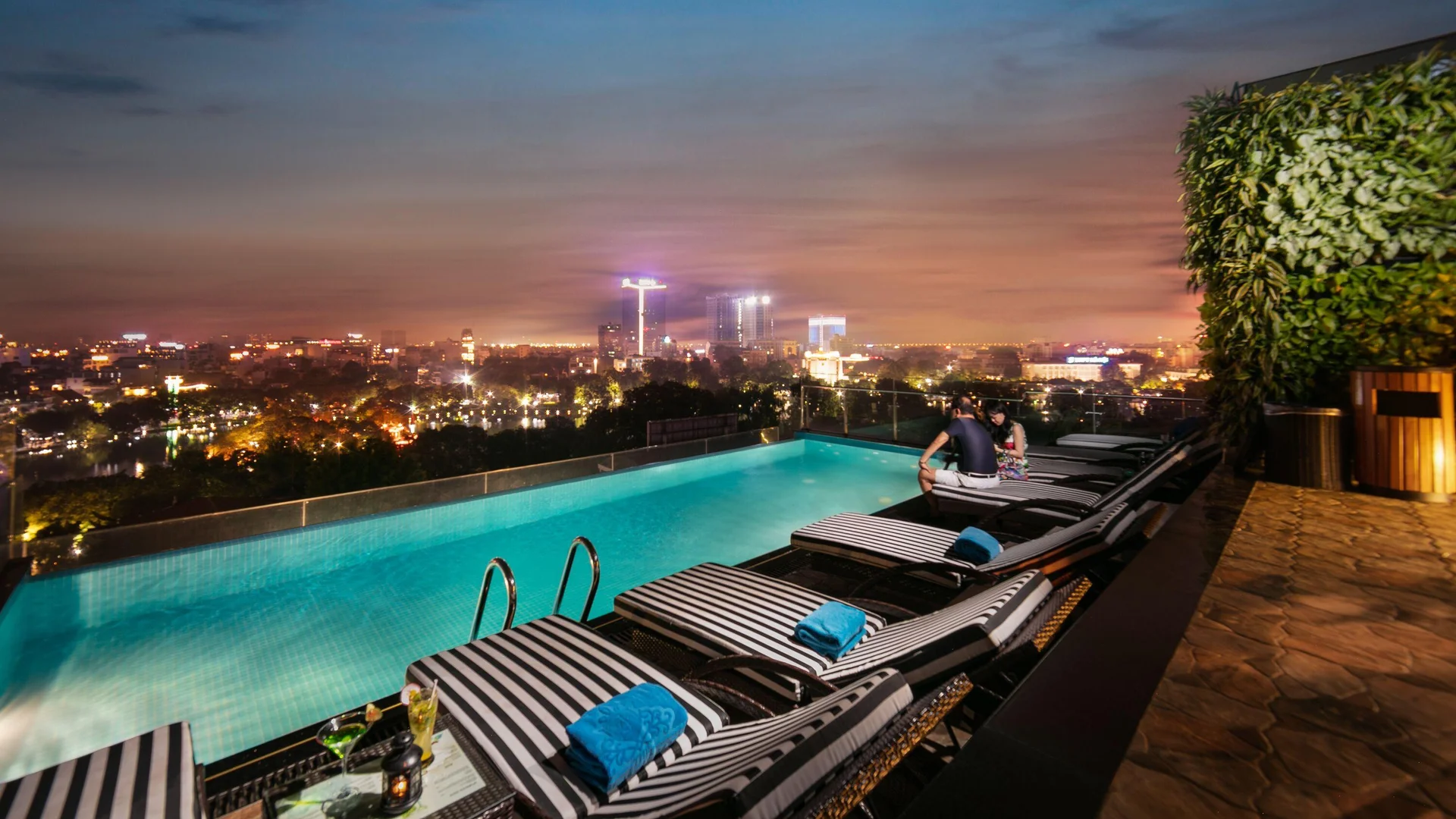 The Oriental Jade Hotel