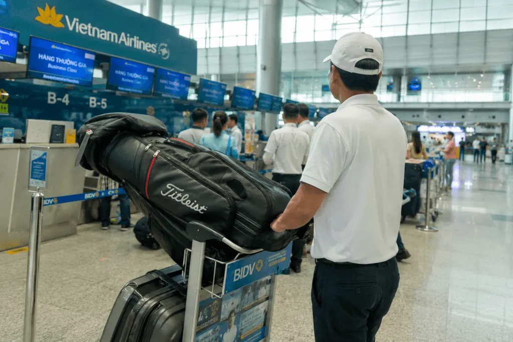 Flying to Vietnam with Golf Clubs from Australia: 2026 Airline Guide