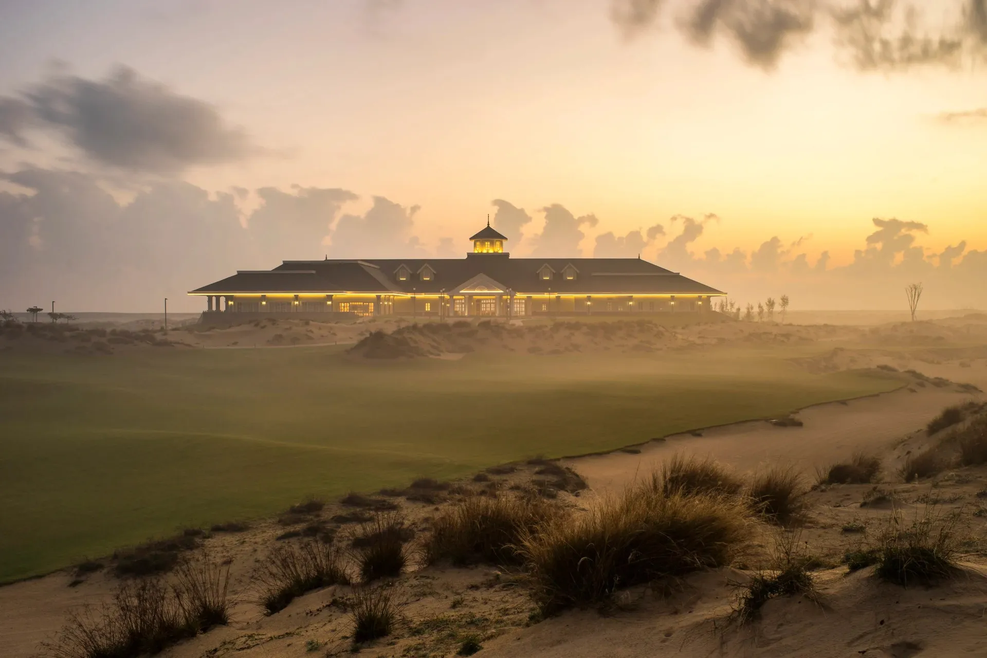 Vietnam Exclusive Golf Travel Hoiana Shores Links - Luxury Golf Tours Asia 2026